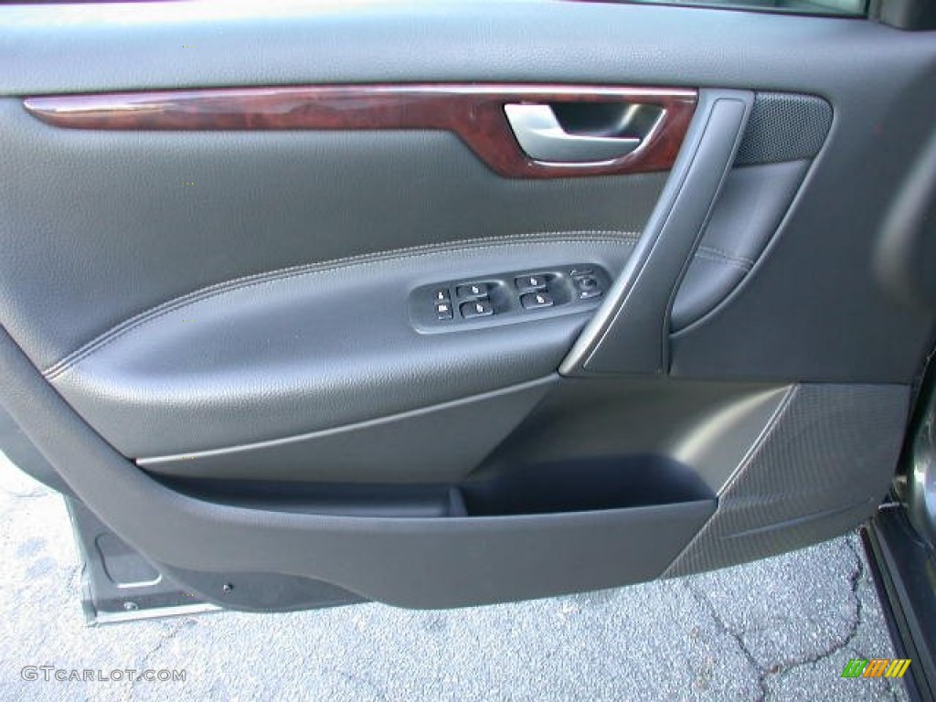 2007 Volvo S60 2.5T Graphite Door Panel Photo #74750306