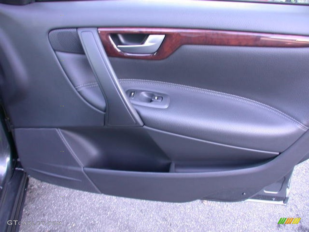 2007 Volvo S60 2.5T Graphite Door Panel Photo #74750323