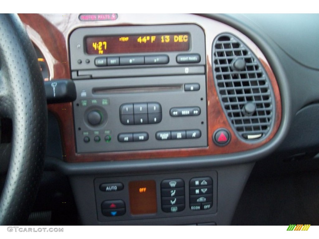2003 Saab 9-3 SE Convertible Controls Photo #74751997