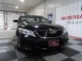 Black - Camry LE Photo No. 2