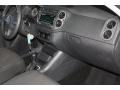 White Gold Metallic - Tiguan S Photo No. 34
