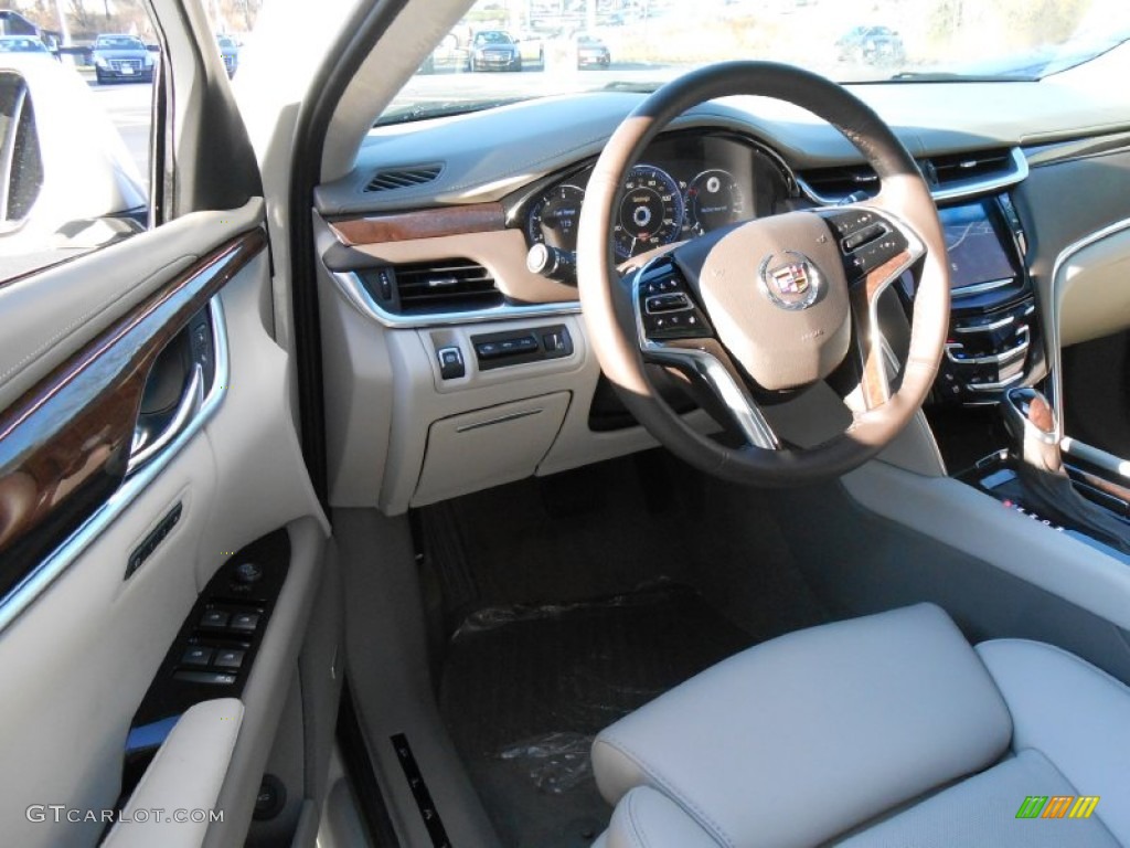 2013 Cadillac XTS Platinum AWD Very Light Platinum/Dark Urban/Cocoa Opus Full Leather Steering Wheel Photo #74759971