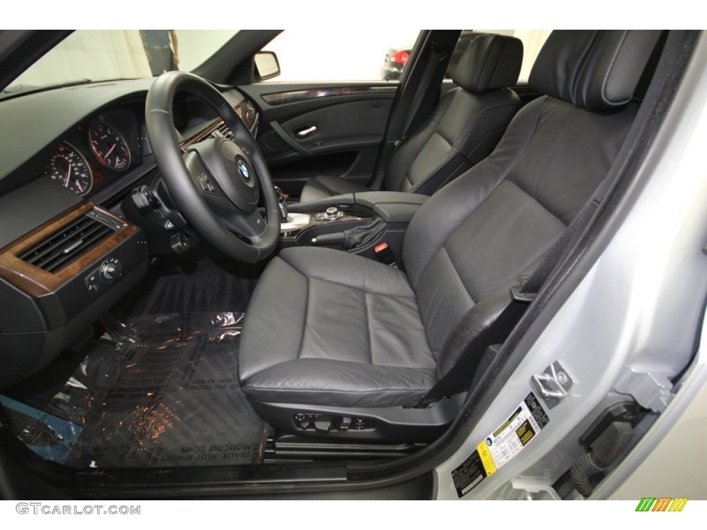 Black Interior 2010 BMW 5 Series 528i Sedan Photo #74761693