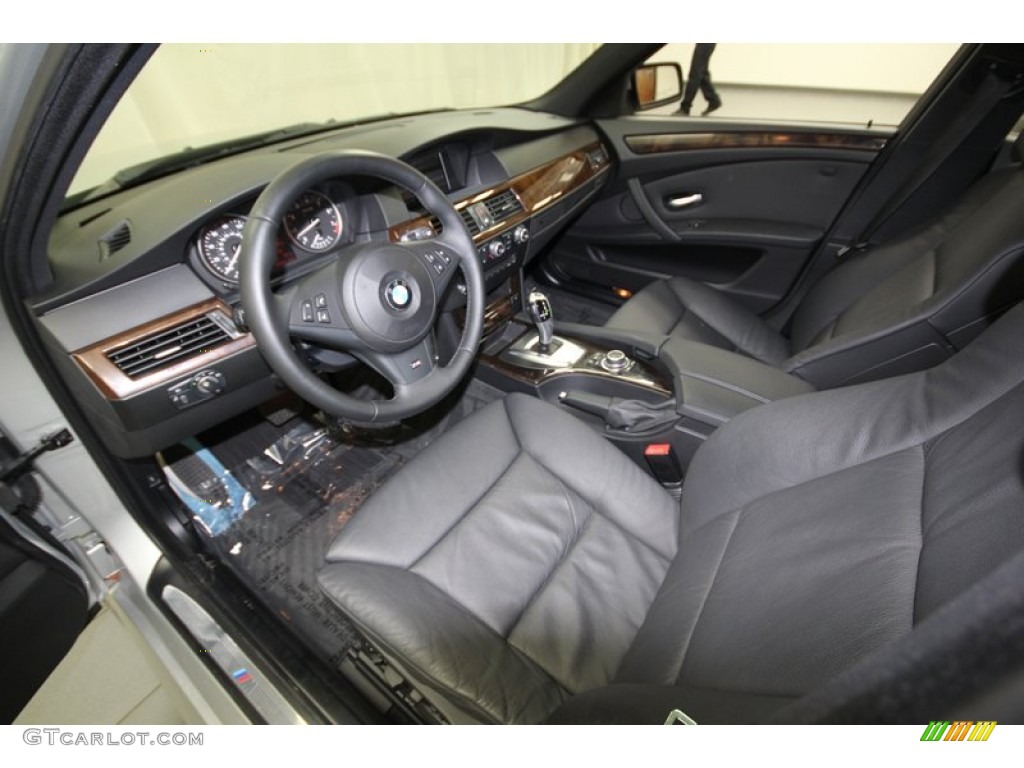 Black Interior 2010 BMW 5 Series 528i Sedan Photo #74761891