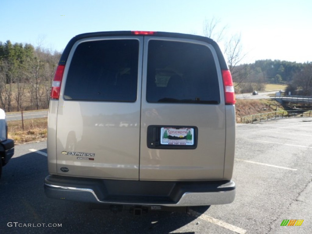 2013 Express LT 1500 AWD Passenger Van - Sandstone Metallic / Neutral photo #7