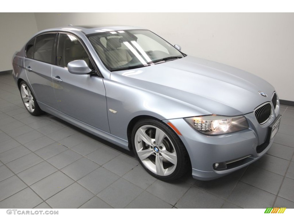 2010 3 Series 335i Sedan - Blue Water Metallic / Oyster/Black Dakota Leather photo #7