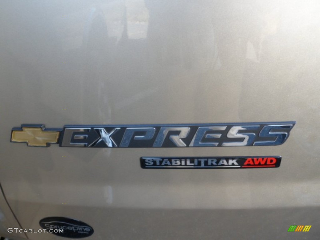 2013 Express LT 1500 AWD Passenger Van - Sandstone Metallic / Neutral photo #26