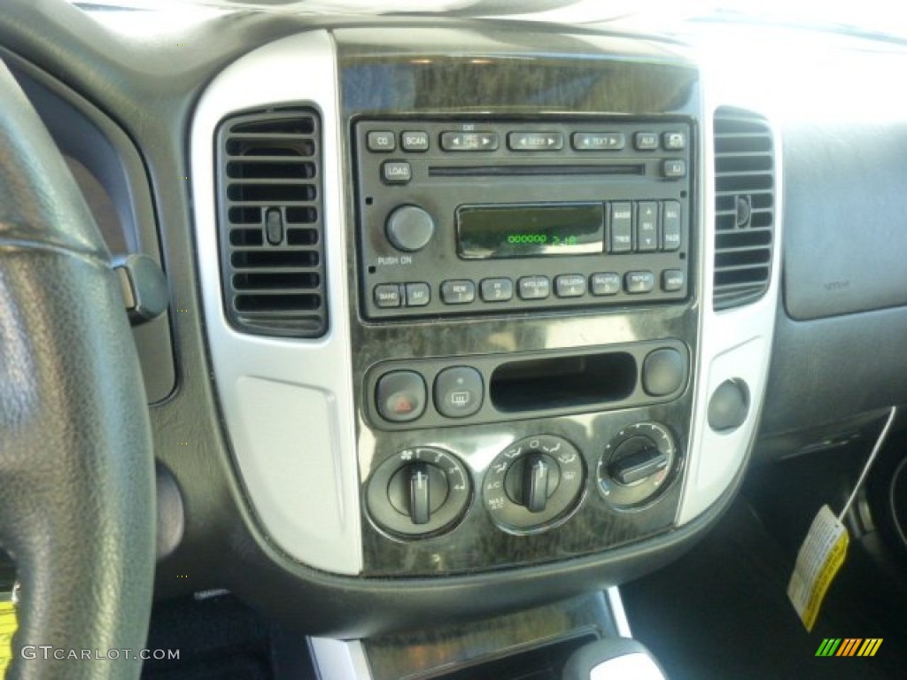 2007 Mercury Mariner Luxury 4WD Controls Photo #74764658