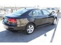 Black - Passat 2.5L SE Photo No. 7