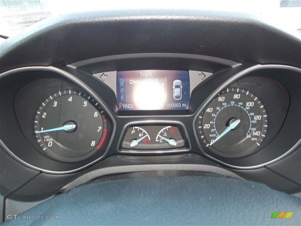 2013 Focus SE Hatchback - Ruby Red / Medium Light Stone photo #21