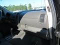 Super Black - Frontier SE King Cab Photo No. 17