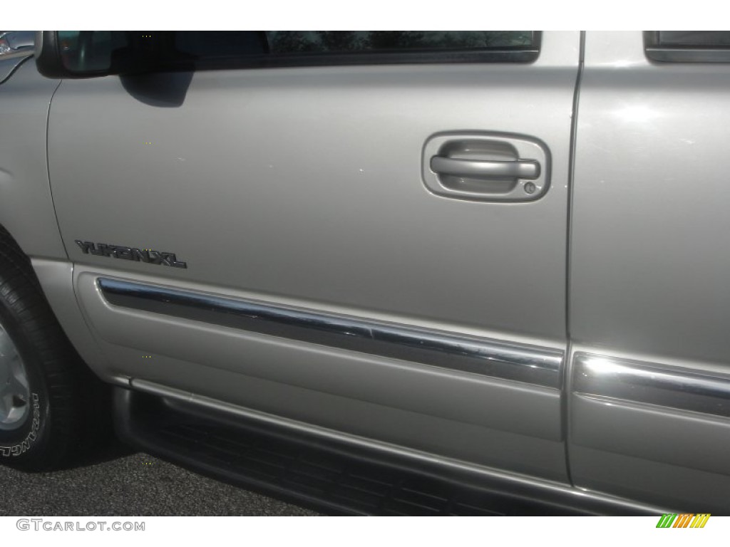 2004 Yukon XL 1500 SLT 4x4 - Silver Birch Metallic / Pewter/Dark Pewter photo #49