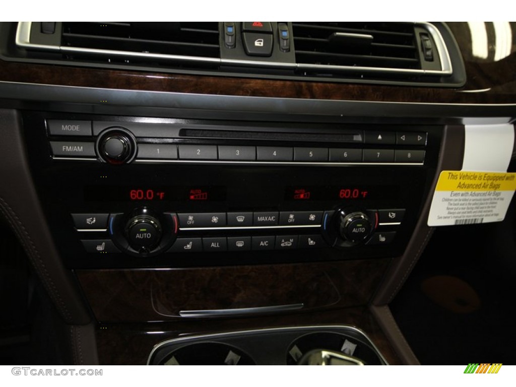 2013 BMW 7 Series 750Li Sedan Controls Photo #74771785