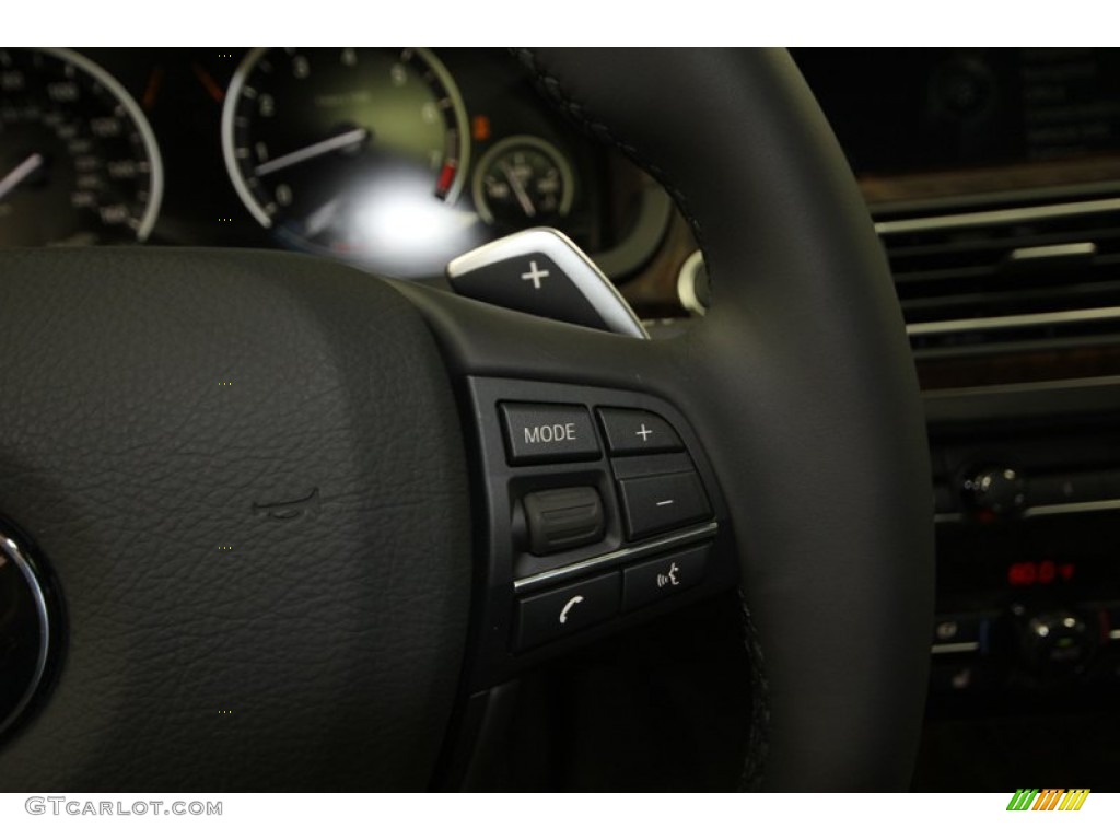 2013 BMW 7 Series 750Li Sedan Controls Photo #74771884