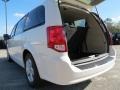 Stone White - Grand Caravan SE Photo No. 13