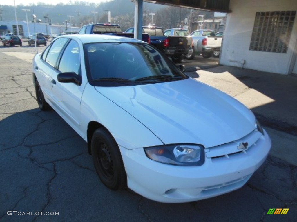 2003 Cavalier Sedan - Olympic White / Graphite Gray photo #2