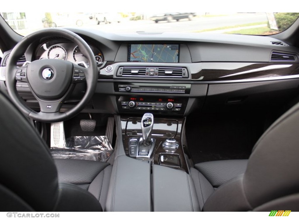 2012 BMW 5 Series 550i xDrive Sedan Black Dashboard Photo #74775585