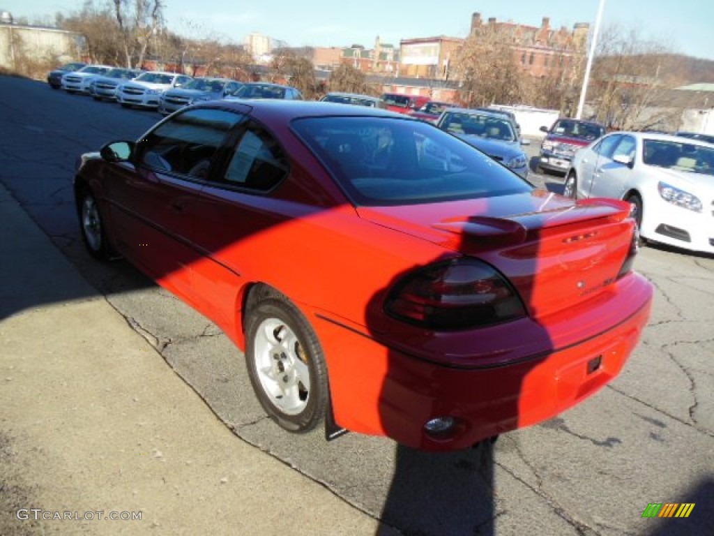 2004 Grand Am GT Coupe - Victory Red / Dark Pewter photo #6