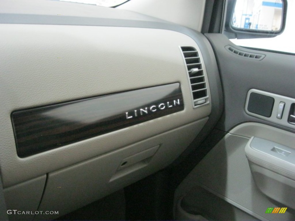 2007 MKX AWD - Alloy Grey Metallic / Greystone photo #31