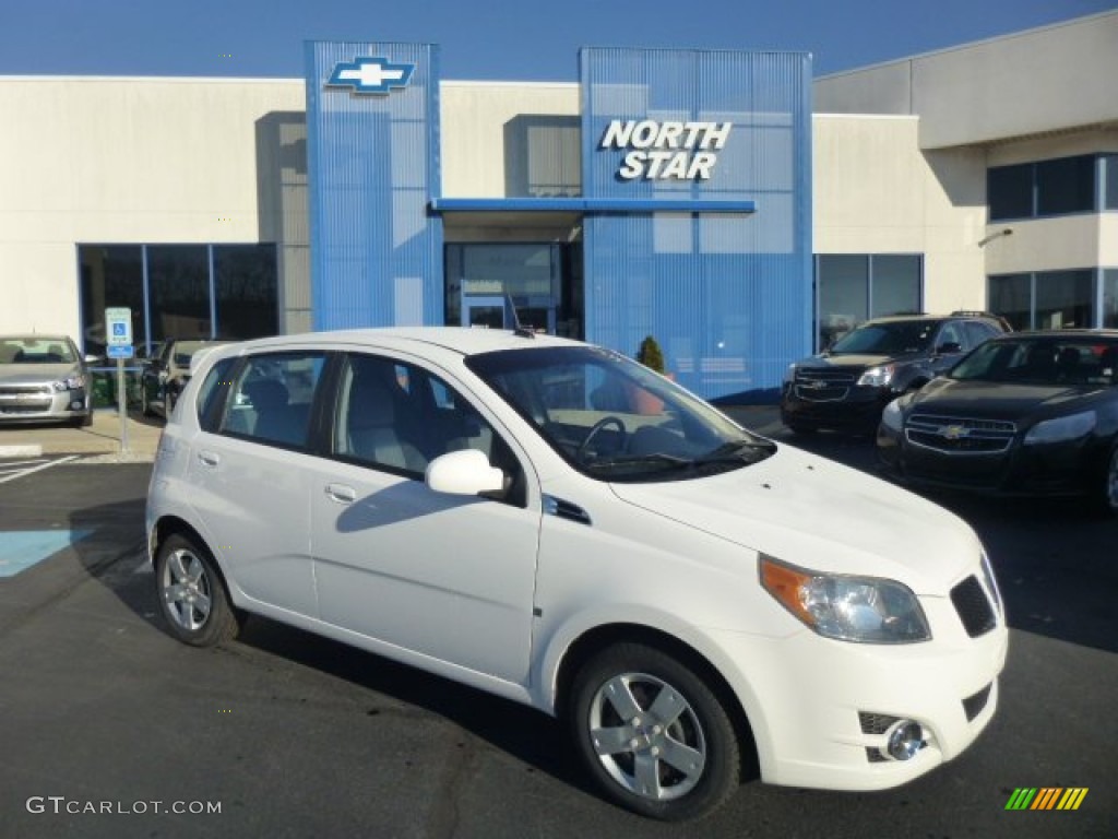 Polar White Pontiac G3