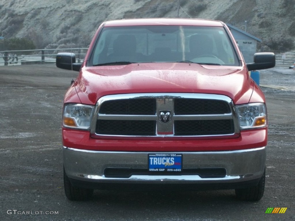 2011 Ram 1500 SLT Quad Cab 4x4 - Flame Red / Dark Slate Gray/Medium Graystone photo #6