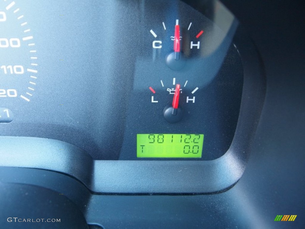 2005 F150 STX Regular Cab - Dark Shadow Grey Metallic / Medium Flint Grey photo #24