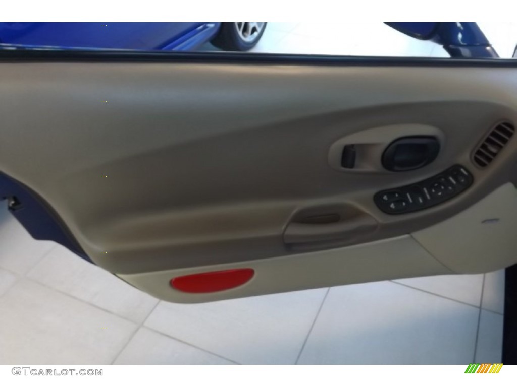 2004 Corvette Coupe - LeMans Blue Metallic / Light Oak photo #6