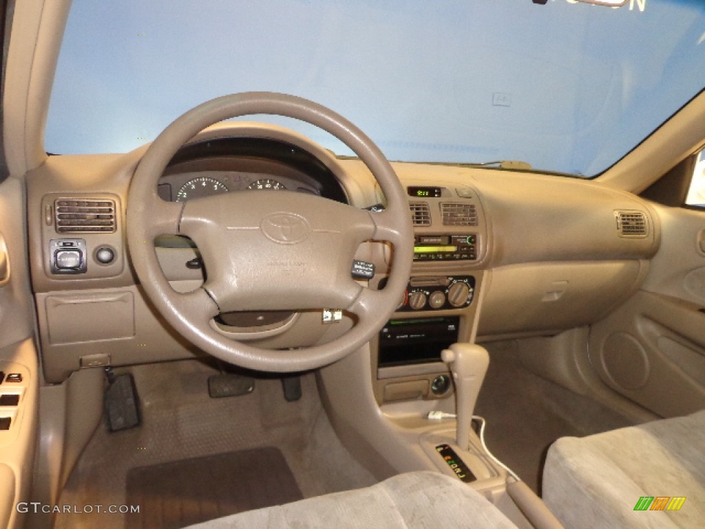 1999 Corolla LE - Super White / Pebble Beige photo #12