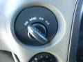 2004 Chevrolet TrailBlazer LS 4x4 Controls