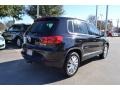 Deep Black Metallic - Tiguan SE Photo No. 5