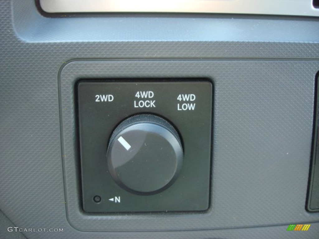 2007 Dodge Ram 1500 Big Horn Edition Quad Cab 4x4 Controls Photo #74789888