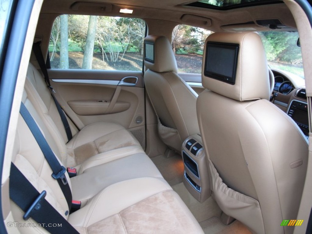 2010 Porsche Cayenne GTS Rear Seat Photo #74790358