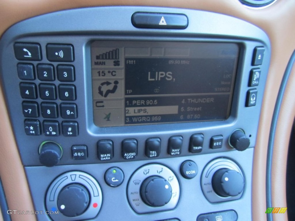 2004 Maserati Coupe Cambiocorsa Controls Photo #74791054