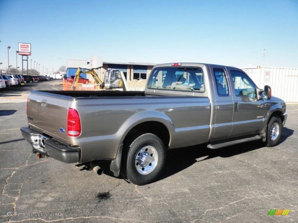 Arizona Beige Metallic 2004 Ford F350 Super Duty XLT SuperCab Exterior Photo #74793809
