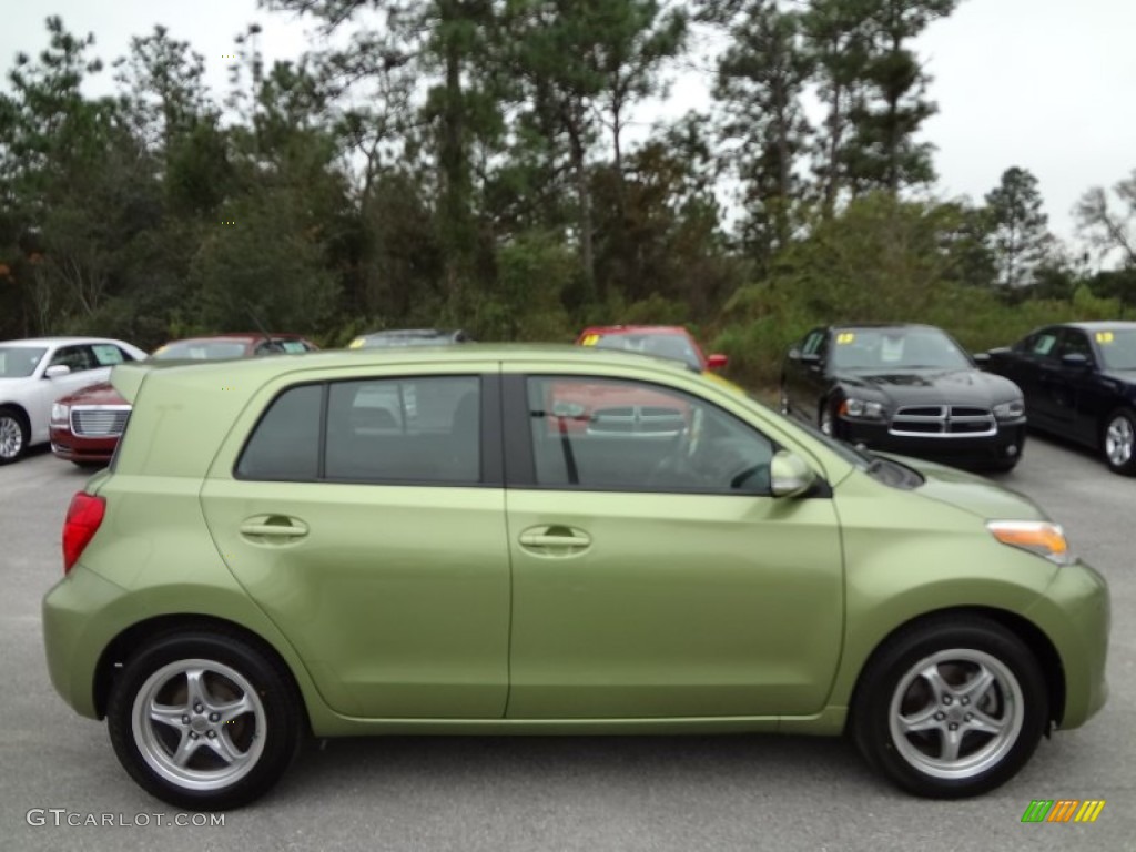 Electric Wasabi 2009 Scion xD Standard xD Model Exterior Photo #74794418