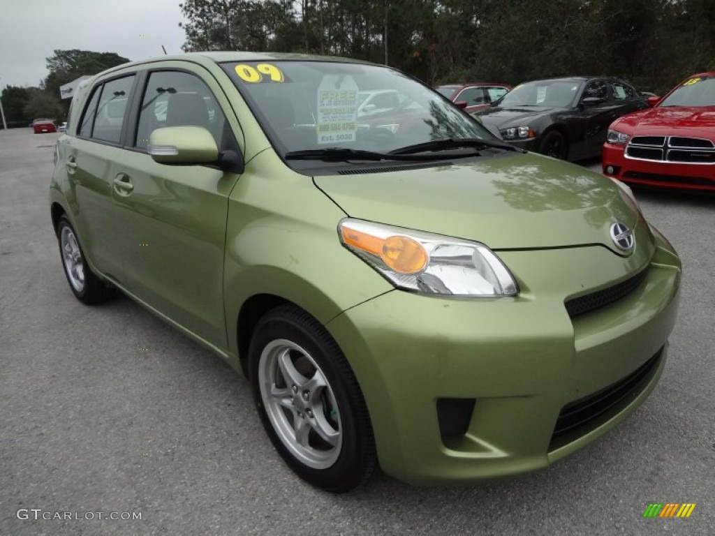 Electric Wasabi 2009 Scion xD Standard xD Model Exterior Photo #74794442