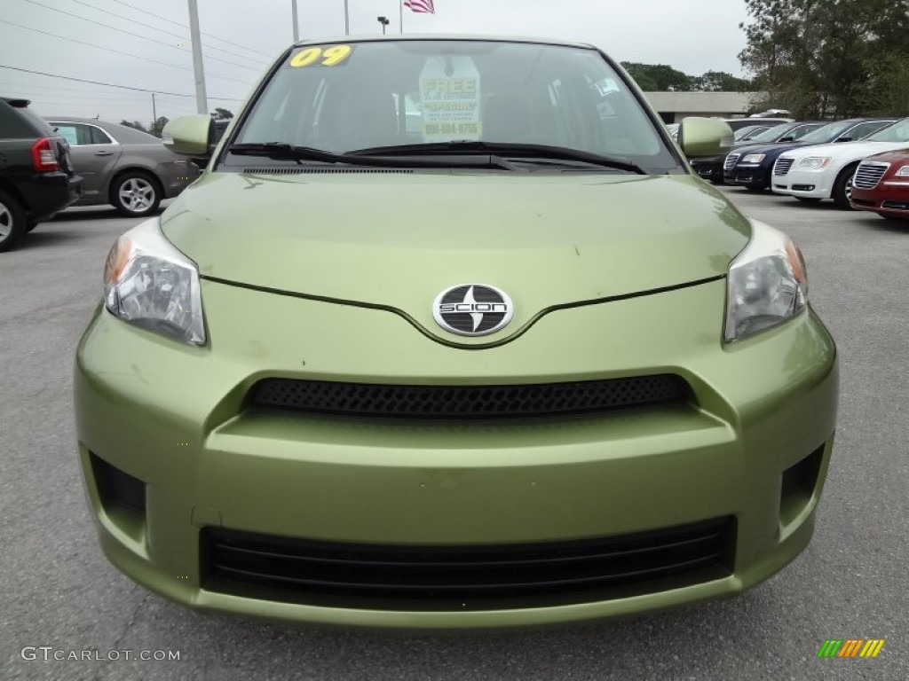 Electric Wasabi 2009 Scion xD Standard xD Model Exterior Photo #74794496