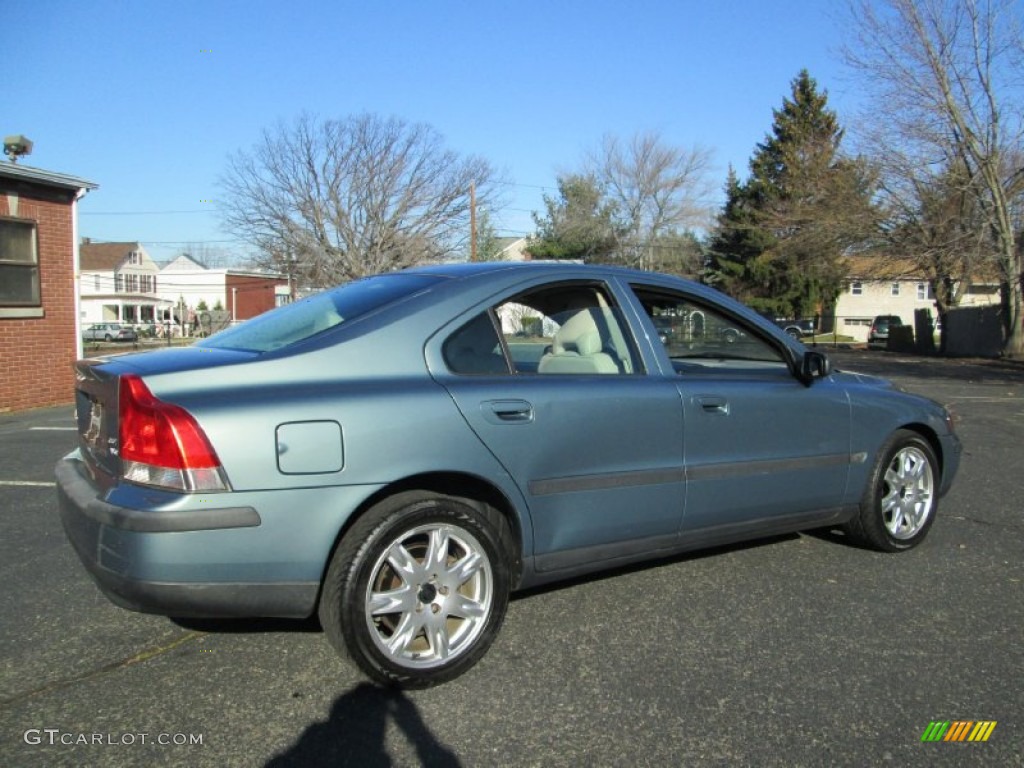 2004 S60 2.5T AWD - Platinum Green Metallic / Taupe/Light Taupe photo #8