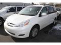 2009 Blizzard White Pearl Toyota Sienna XLE AWD  photo #4