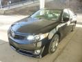 Attitude Black Metallic - Camry SE Photo No. 5