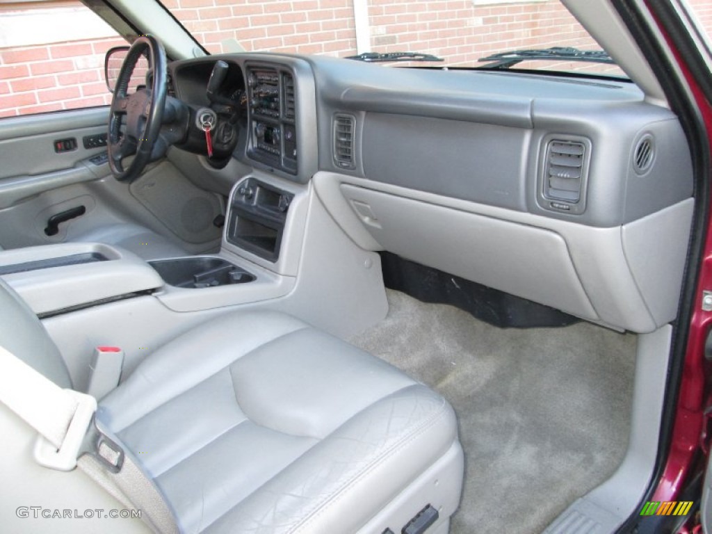 2006 Tahoe LT 4x4 - Sport Red Metallic / Gray/Dark Charcoal photo #16