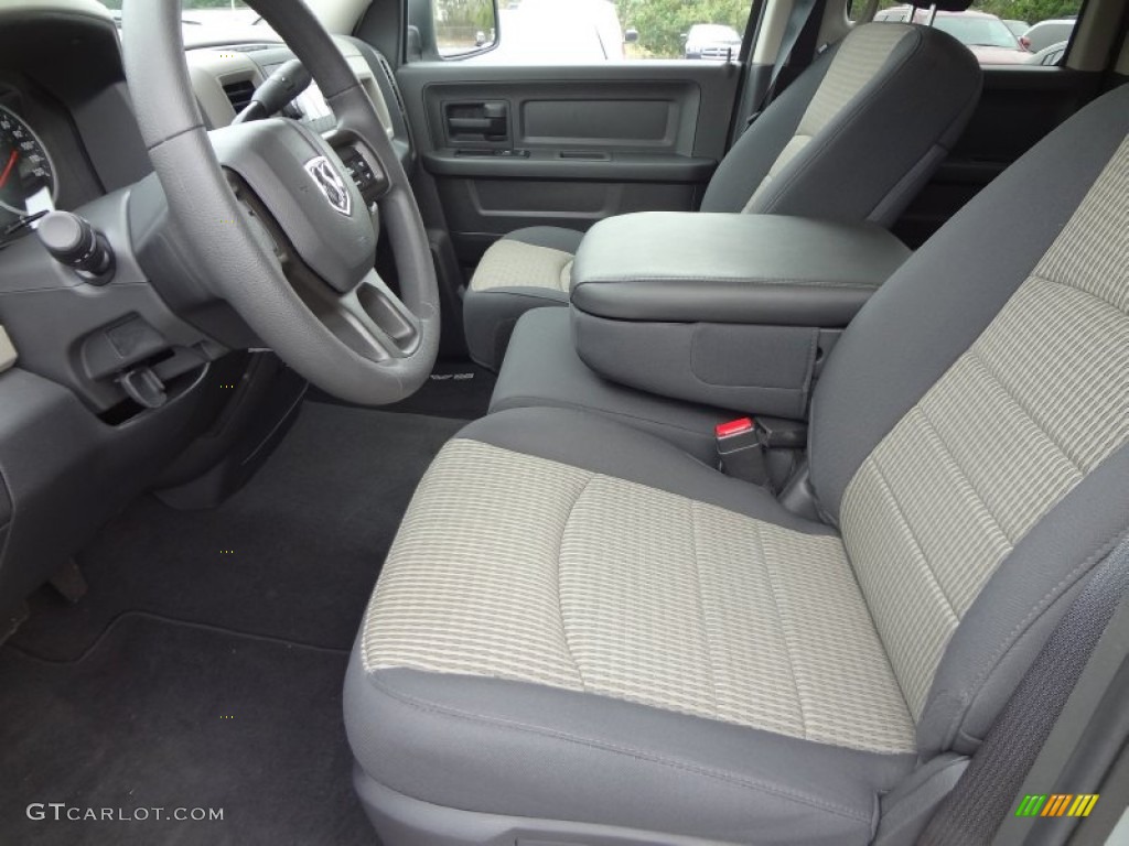 2012 Ram 1500 Express Quad Cab - Bright Silver Metallic / Dark Slate Gray/Medium Graystone photo #4