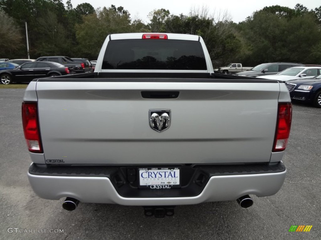 2012 Ram 1500 Express Quad Cab - Bright Silver Metallic / Dark Slate Gray/Medium Graystone photo #7