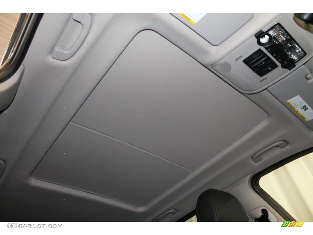 2012 BMW X5 xDrive35d Sunroof Photos