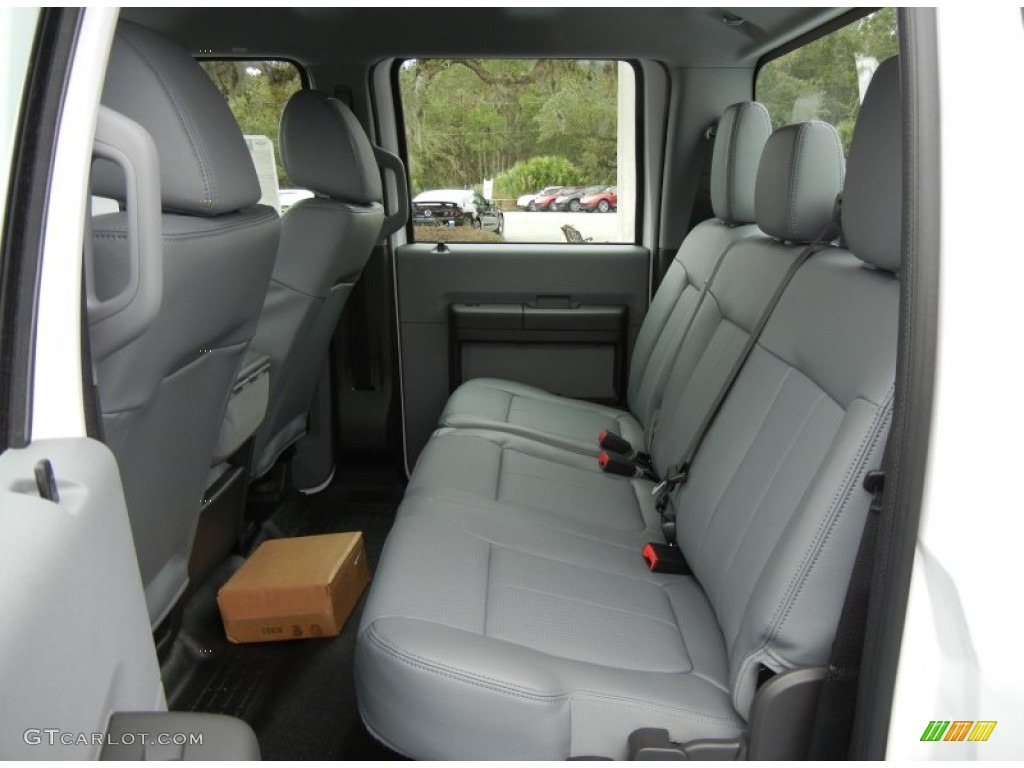 2013 Ford F250 Super Duty XL Crew Cab 4x4 Rear Seat Photos