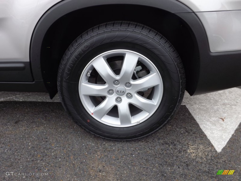 2013 Kia Sorento LX Wheel Photo #74797136