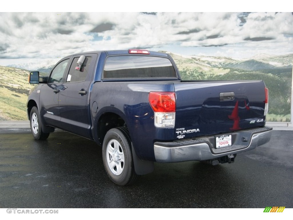 2013 Tundra CrewMax 4x4 - Nautical Blue Metallic / Graphite photo #2