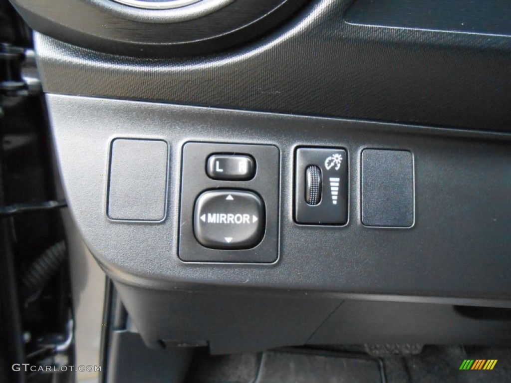 2012 Toyota Prius c Hybrid Four Controls Photos