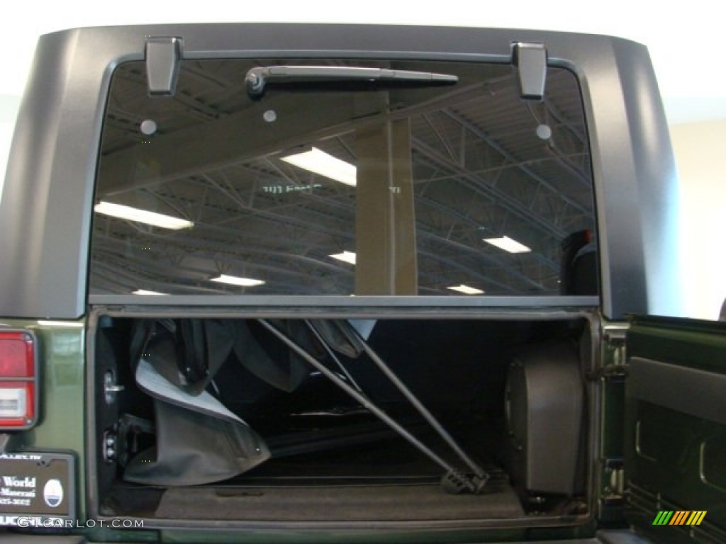 2008 Wrangler Unlimited Rubicon 4x4 - Jeep Green Metallic / Dark Slate Gray/Med Slate Gray photo #20