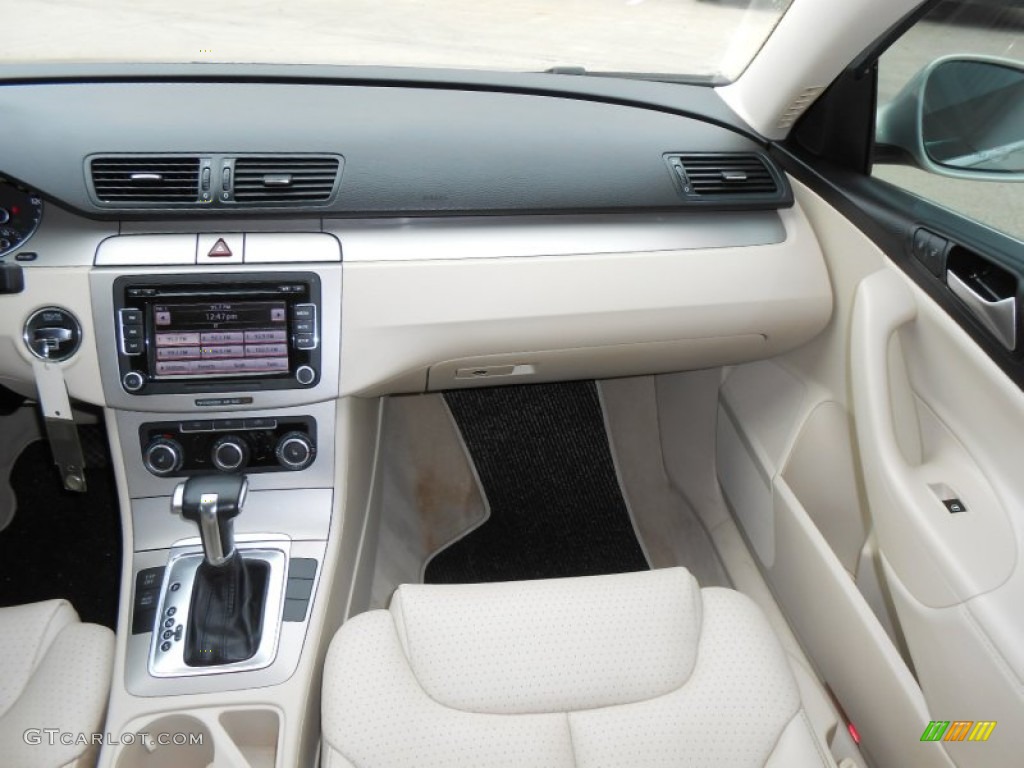 2010 Passat Komfort Sedan - White Gold Metallic / Cornsilk Beige photo #19